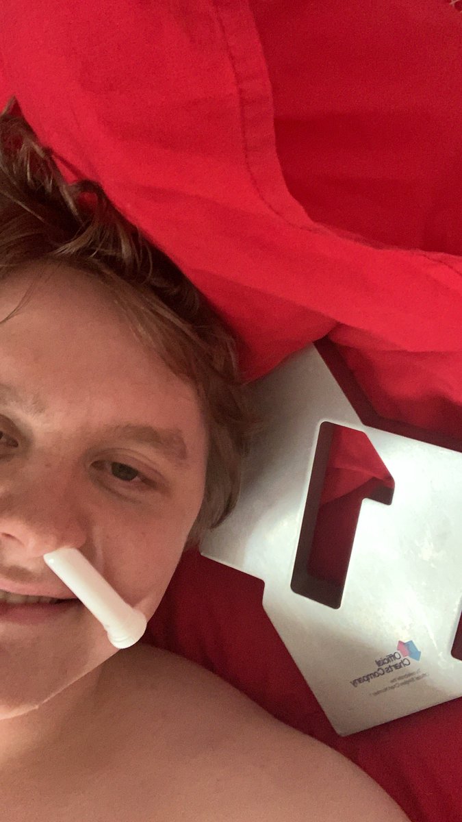 LewisCapaldi's tweet image. NUMBER ONE SINGLE FOR A MONTH, HANDSOME FOR A LIFETIME