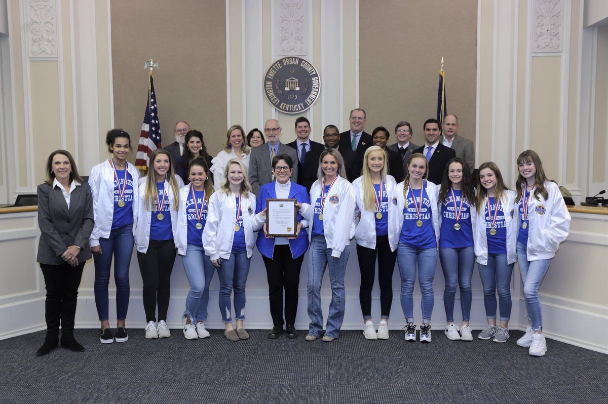 Mossotti9th's tweet photo. Last night, @MayorGorton and #LFUCG Council recognized @LCAKYEagles Cheerleaders for winning UCA High School Nationals, placing first in Small Varsity D2 division out of 78 teams! Congratulations! Way to go! #SharetheLex #LCA #LexKy https://t.co/NDfhdtnQpr