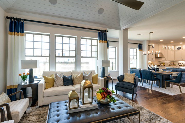 TuckerHillTX's tweet image. Weekends are a great time to tour our model homes!  #Darling has 2, #Weekley has 1, &amp;amp; #SLCHomebuilding has 1 -- all furnished!  In addition, most of the inventory homes ready for immediate move-in are open too!  Come see us!