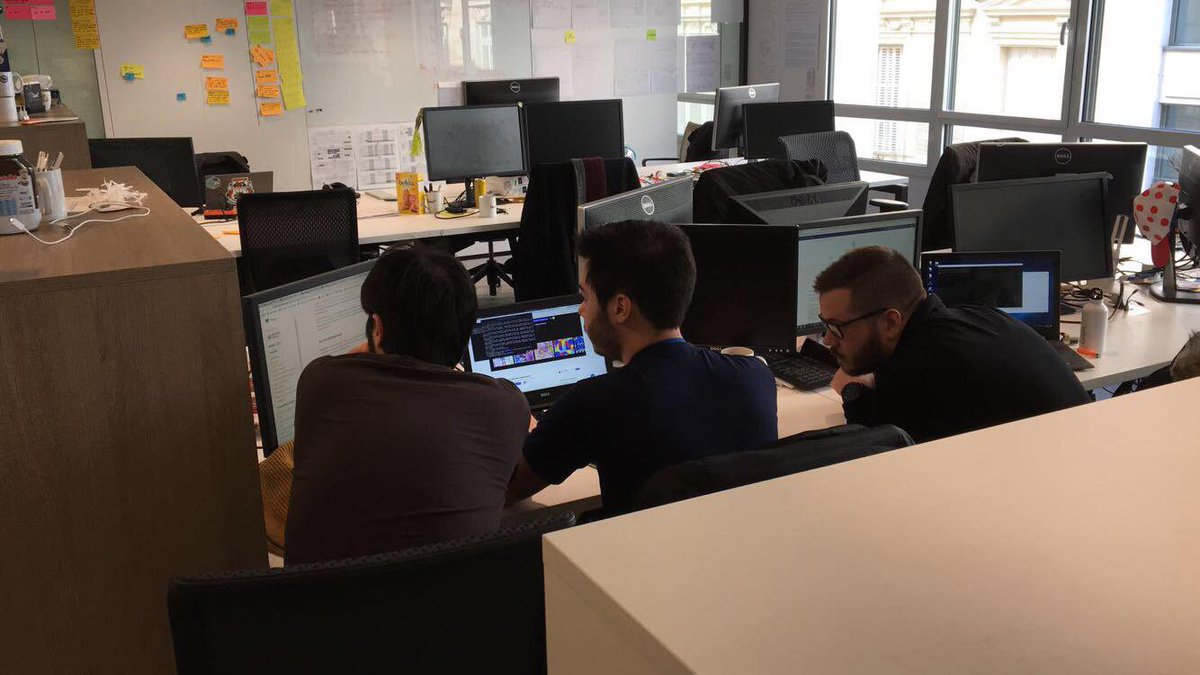 TalanRH's tweet photo. Quelques extraits de la journée "ruche" qui a rassemblé tout·e·s les collaborateur·trice·s de @TalanLabs 🐝 Au programme : formations technologiques, #hackathon et partages d'expériences. Une journée intense ! 😄
#TalanInside https://t.co/KXj7B9uxW9