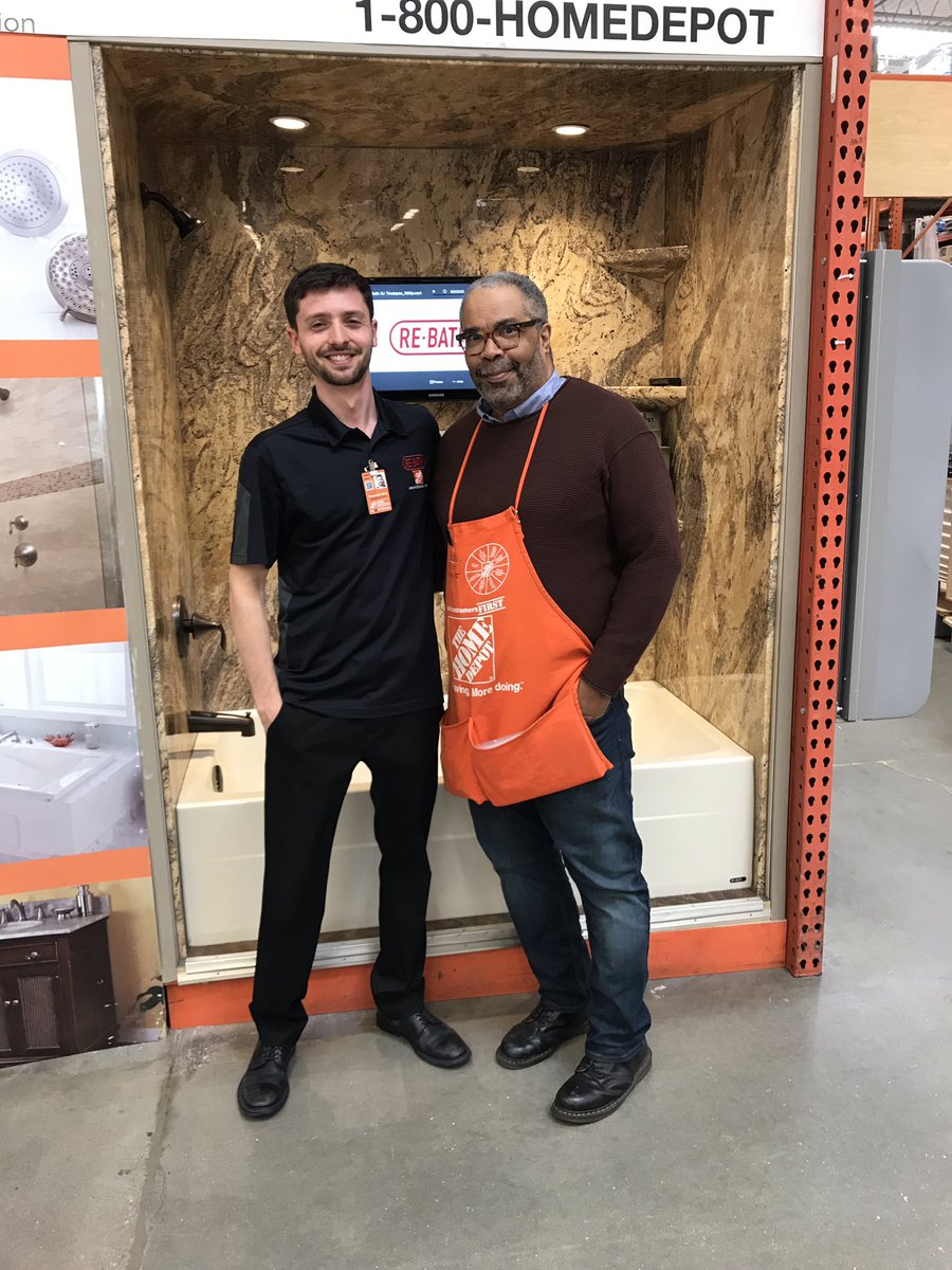 Alexrebath's tweet photo. Shout out to Henry! One of the most engaged and helpful people in the store. Thank you for the support! @laucinda @HomeDepot https://t.co/13xdPcbvej