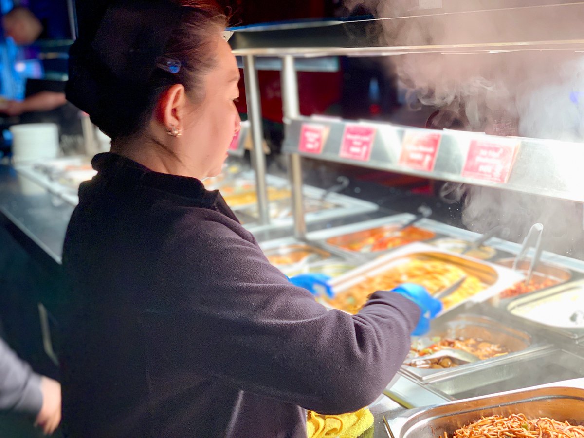 mingmoonbham's tweet photo. Brighten up your Friday with a visit to Ming Moon Birmingham. Plenty of delicious Pan-Asian food of all flavors and ingredients to enjoy. #food #ukfood #buffet #Mingmoon #dinner #lunch #asianfood #buffetbirmingham https://t.co/pLBvF1auOV