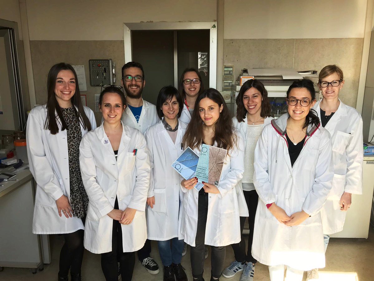 ZoncaValentina's tweet photo. Here we are! @BiopsyLab at IRCCS Fatebenefratelli in Brescia. My colleagues @CattaneNadia ,@NicolaLopizzo1 , Monica Mazzelli , Elisa Mombelli, Cristina Mora and our students Elona, Erika and Sara. 
(Our Head @annamcattaneo and our colleague Stefania Provasi are missing today). https://t.co/1WLH4AgsVb