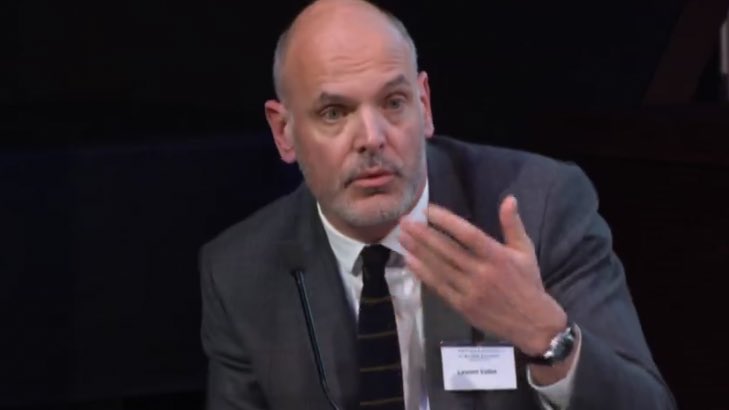 CBernardins's tweet photo. [#DataEconomyDialogue]

@LaurentVallee Secretary General @GroupeCarrefour introduces this panel : “Competition and regulation in the #data economy”

cc @UChicagoLaw @i_montaigne @i_montaigneEN @sciencespo @CercMontesquieu https://t.co/XfzZhZPVNy