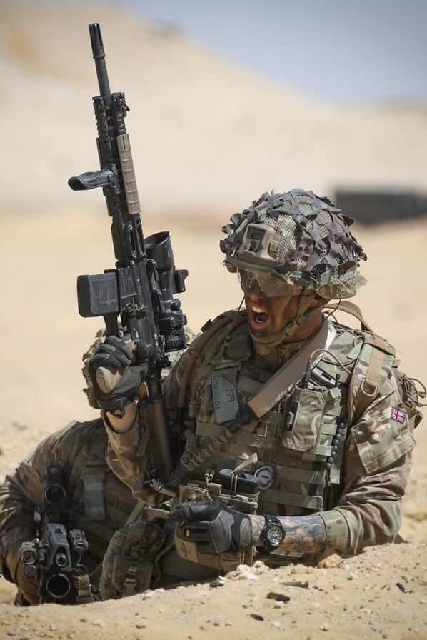 The_Black_Rats's tweet photo. Ex #AHMOSE continues in #Egypt  for #ThePoachers @RoyalAnglians  with #4RIFLES @The_Rifles &amp; @RoyalGibraltar carrying out  training with 112 Regt Egyptian Army. "Ahmose" was a Pharaoh.  #BlackRats delivering world class training. #Partners #DefenceEngagement #Ahmose19 https://t.co/YNYhefkRvF