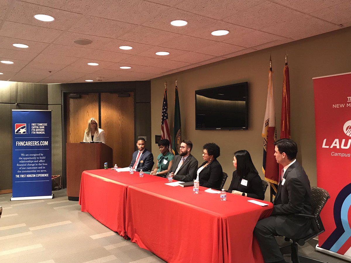 theNewMemphis's tweet photo. Special thanks to our panel last night for their advice and insights to upcoming graduates hoping to launch their careers in Memphis. #NewMemphisLaunch #FirstTennessee @FirstTennessee https://t.co/NtCdddkH0u