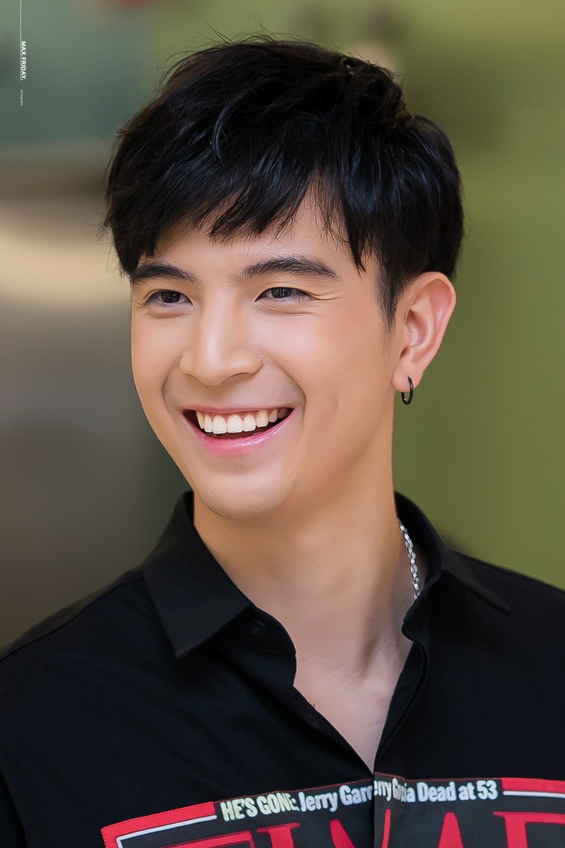 max_mgz's tweet photo. _190321 " หน้าโหดเป็นแค่ภาพลักษณ์ แต่ถ้าน่ารักเป็นแค่กับเธอ 😳 "
.
.
@sunrangsi
#sn_rangsi #sunrangsi
#TheCamperHouse
#CamperThailand https://t.co/wc2OAJ1PPa
