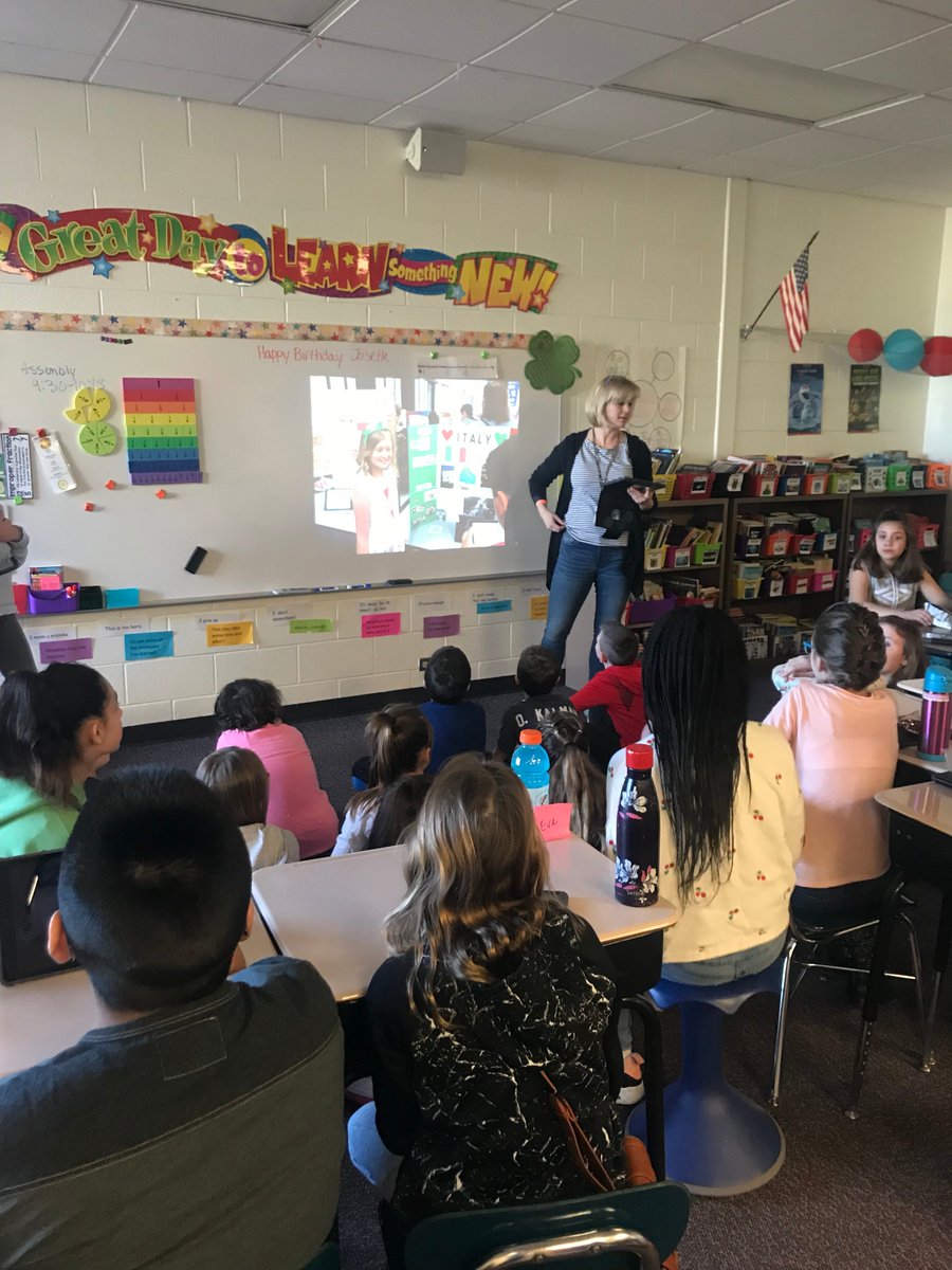 ms_bobak's tweet photo. A BIG thank you to @CathyPatla and 5th grade students for helping us get started on the Multicultural Fair! We cannot wait to get this started! @Liberty_D135 https://t.co/Vqv3az1gG1