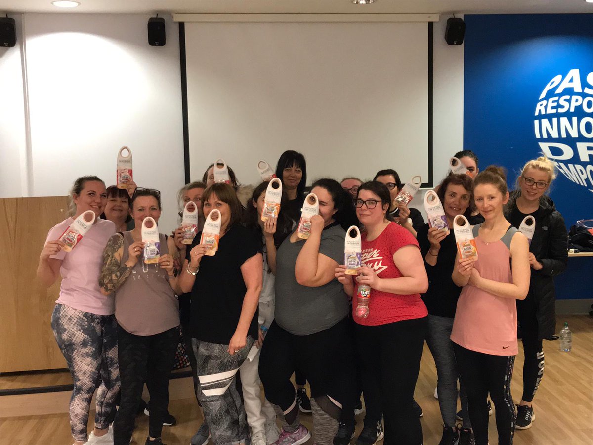 BHRUT_HWBHub's tweet image. The @BHRUT_HWBHub Legs, Bums &amp;amp; Tums ladies are looking forward to re-hydrating after their class with a Free sample of @twiningsteauk Cold In'fuse thank you #TheWorkPerk @TheWorkPerk  #Changeitup  @ThisGirlCanUK  #Wellbeing