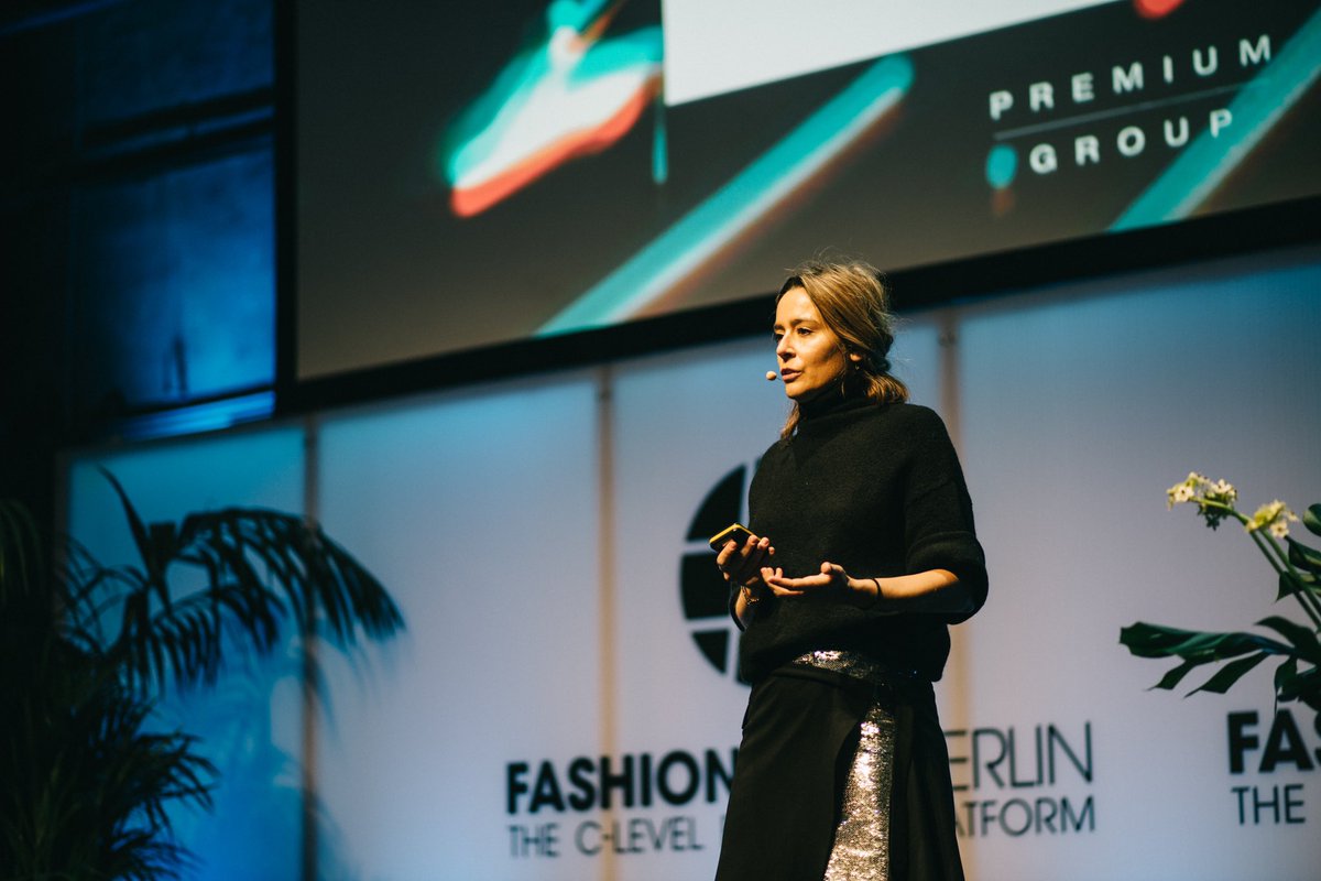 itsFASHIONTECH's tweet photo. ‘Link yourself to a certain culture or subculture, not a sales channel. It is about identity, community and belonging’ Ana Andjelic, Chief Brand Officer at @RebeccaMinkoff on the topic of Customer Journey at #FASHIONTECHBERLIN Jan ‘19 https://t.co/RB1nKtDosM