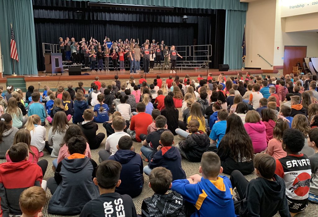 Good Morning Covington. <a href="/CEScoyotes/">Covington Elementary</a> <a href="/CES_KEUNEKE/">Mrs. Keuneke</a> <a href="/CES_MrsHallman/">Mrs. Hallman</a> <a href="/CES_Henly/">Mr. Ryan Henly</a> <a href="/CES_Christenson/">Karyn Christenson</a> #JunieBJones #CoyoteChorus