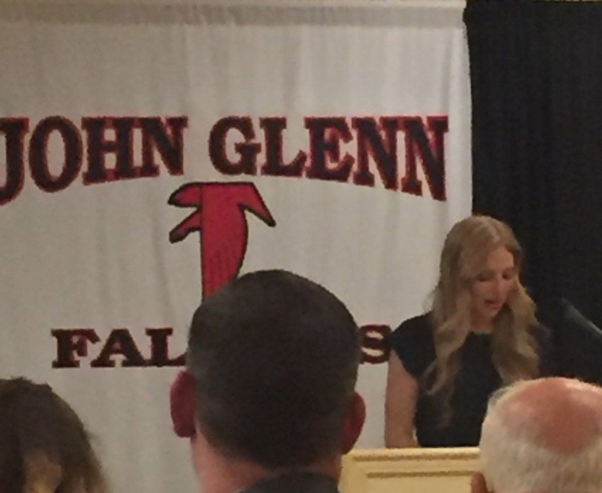 jonihayden70's tweet photo. @bhayden03 #Influential #educator #ClassOf2019 https://t.co/F7x2ZgHDzz