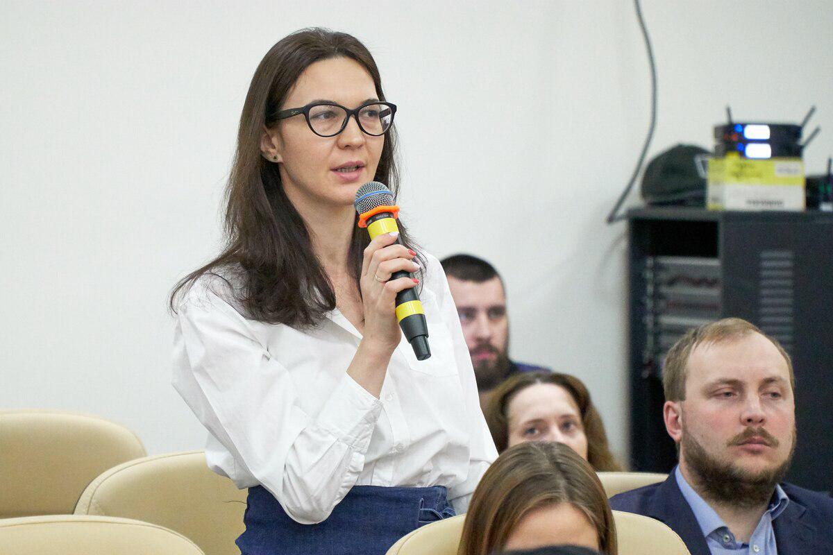 Основной интерес местных жителей вызвала программа экореабилитации реки Банька, которая стартует во втором квартале 2019 года. Также детальное внимание было уделено разговору о деятельности завода «Союзснаб» и нескольких предприятий по производству асфальта и цемента в Нахабино.
