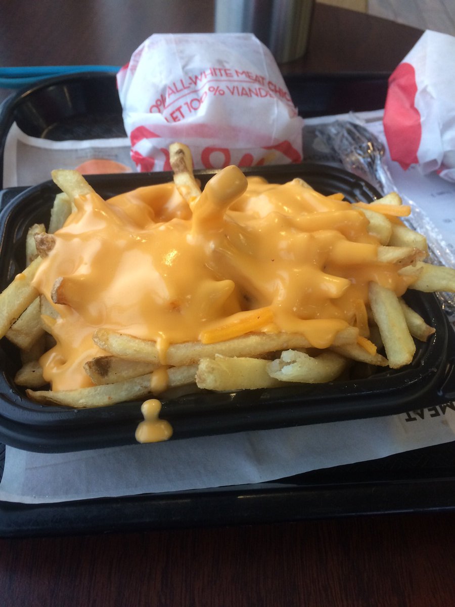 RivalOfTch's tweet image. //Sorry for cluttering up the timeline.

Here’s some cheese fries from @Wendys. 

And obviously Wendy’s has no affiliation with Pokémon nor do I bla bla bla I probably don’t have to say this.