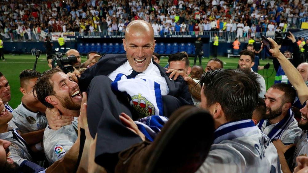 Discover more about the soccer career of #ZinedineZidane by reading this article today: soccerbox.com/blog/zinedine-…