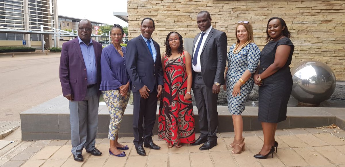 InfoKfcb's tweet photo. #KFCBmeetsFPBinPretoria
The rapid pace of technological advances calls for harnessed efforts in content regulation. To leave KFCB and @FPB_ZA in regulatory solitude is to abdicate the role of the citizenry in protecting children.
@Consumers_Kenya @CofekRebranded @KibetBenard_ https://t.co/SXVr7ltuvg