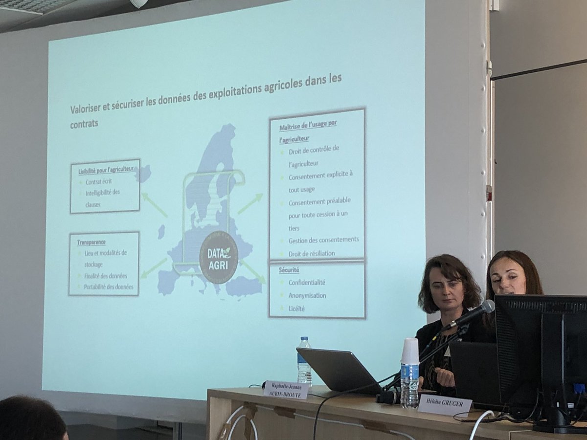 fdsea53's tweet photo. Colloque #agrinumerique à la faculté de droit de #laval. Présentation de la charte Data agri présentée par Héloïse Gruger juriste à la @FNSEA. 4 principaux axes : lisibilité pour l’@Agri_53, transparence, maitrise de l’usage pour l’#agriculteur et #sécurité. https://t.co/33hC1rLFrr