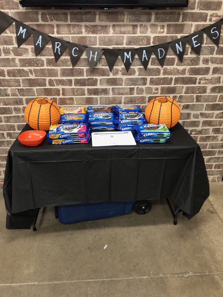 Michelle Shinn (@mshinnthd) on Twitter photo After you eat nachos dig into some Oreos!!! Happy Success sharing!!! @thd_young <a href="/KevinZ_THD/">Kevin Zanewicz</a> After you eat nachos dig into some Oreos!!! Happy Success sharing!!! @thd_young <a href="/KevinZ_THD/">Kevin Zanewicz</a>
