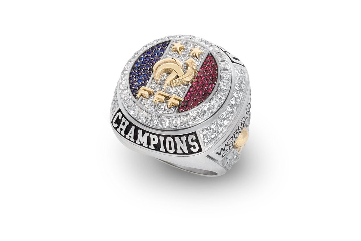 ActuFoot_'s tweet photo. 💍⭐️⭐️ https://t.co/dat8mC5MSP