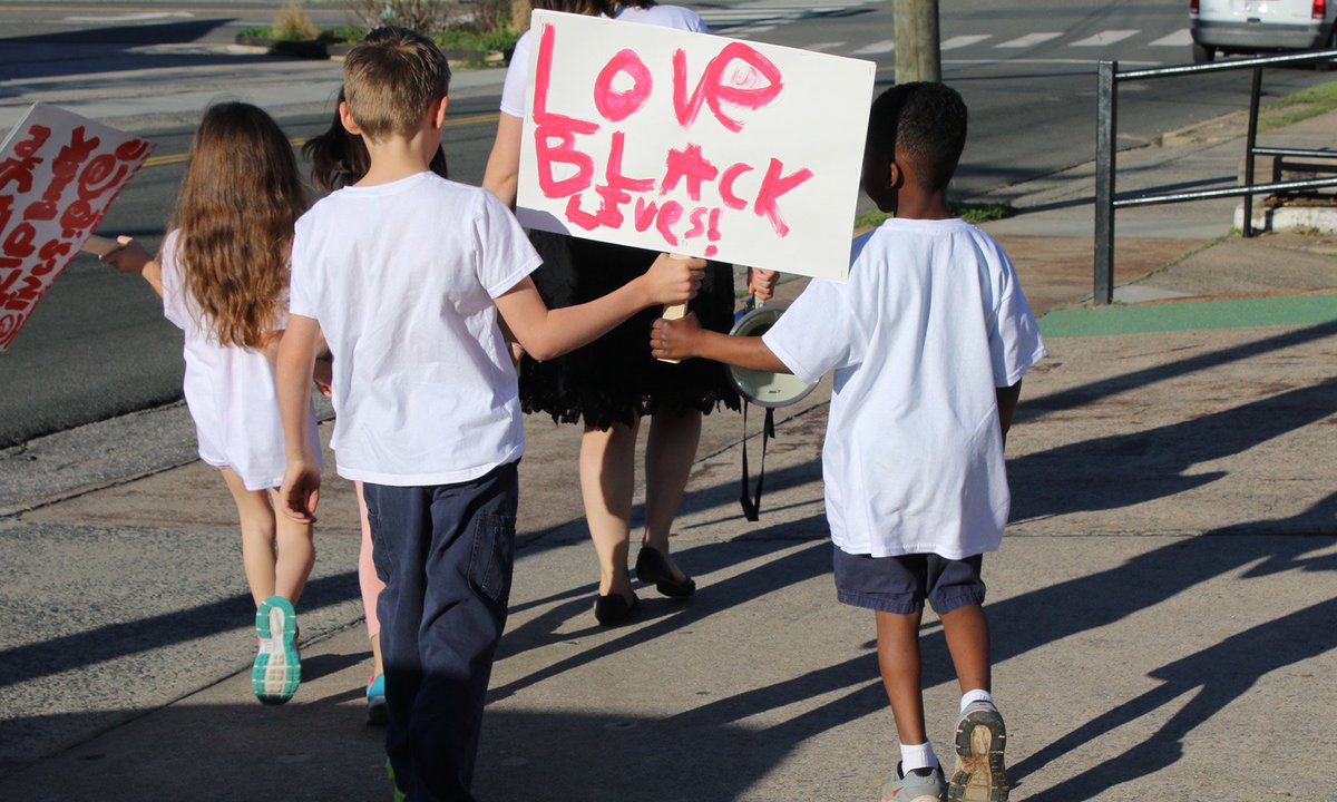 learnforjustice's tweet photo. Recent headlines point to all kinds of student action, from tackling climate change to advocating for more equitable schools. In this edition of The Moment, use our resources to support your students when they take the lead in shaping a better future. https://t.co/U9SHhKo4SJ https://t.co/6d1zUIs0XD