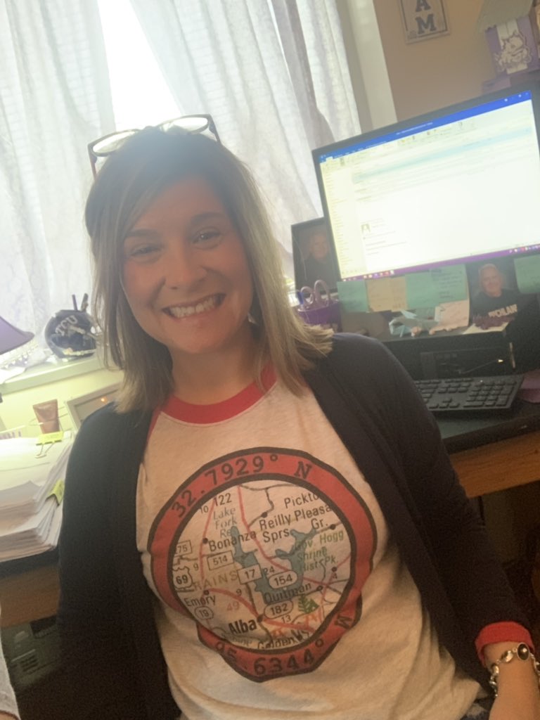 MrsMamaBarrett's tweet photo. @Jennifercruze8 @JenniferMuirhe2 @xequalsmak @BraelynnSeely @richlandhscheer @mrsmayRHS @MirandaCruze @abbeykeet #geographyiswhereitsat https://t.co/ZACO4ut4xv