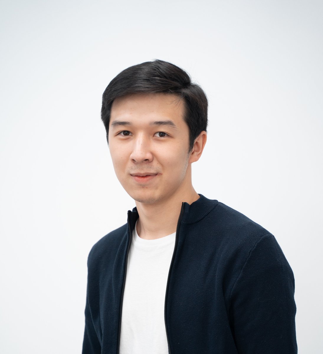uscaef's tweet photo. Bekzhan Akbayev (KIMEP) – As an intern with @InsidePMI in his junior year, Bekzhan participated in a business conference at the PMI Operations Center in Lausanne, Switzerland, through which he gained invaluable professional skills. #USCAEF https://t.co/JFWER97cSW