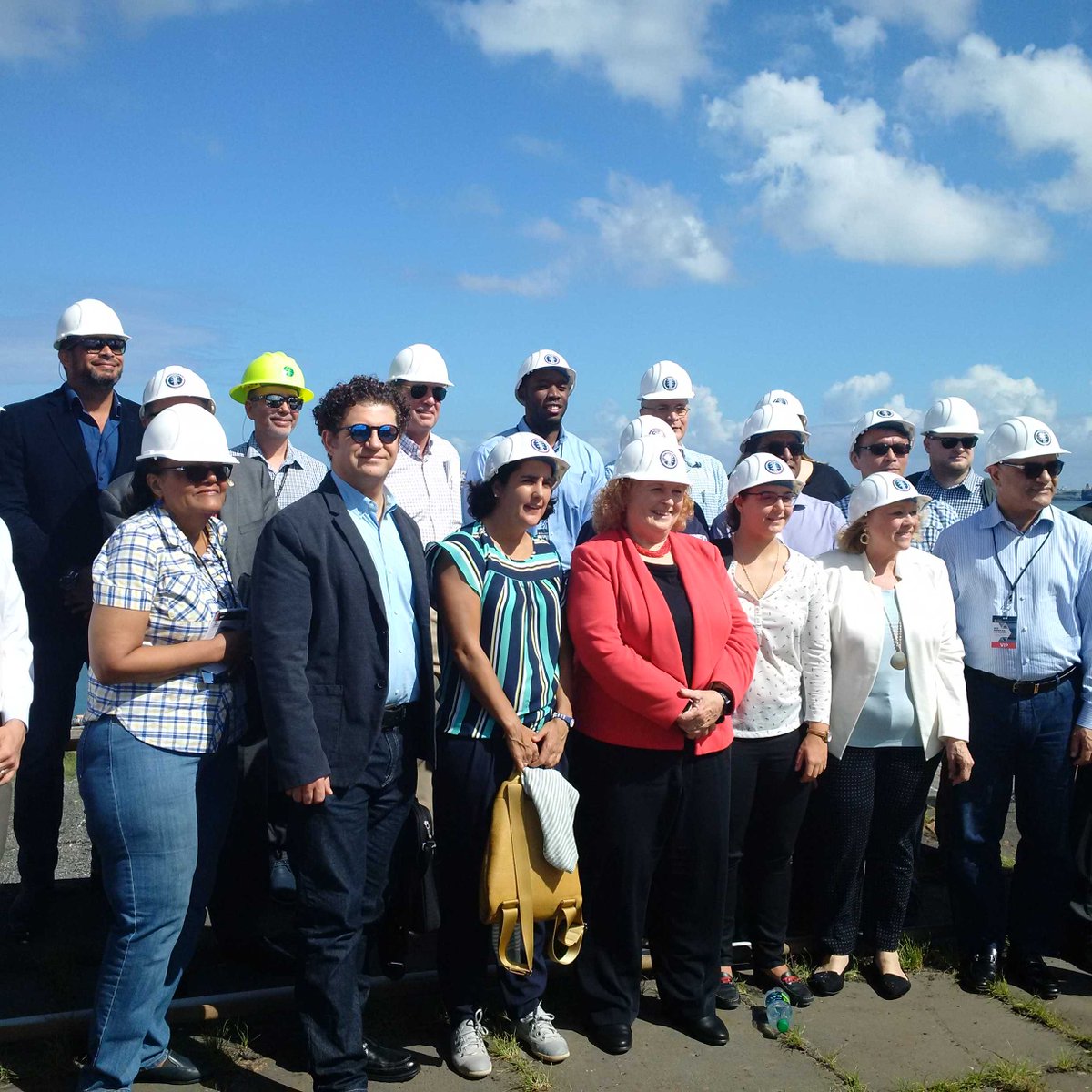 PJConnors's tweet photo. San Juan Power Plant: the obligatory group shot. @CanCGMiami https://t.co/I4FpGQu9G0