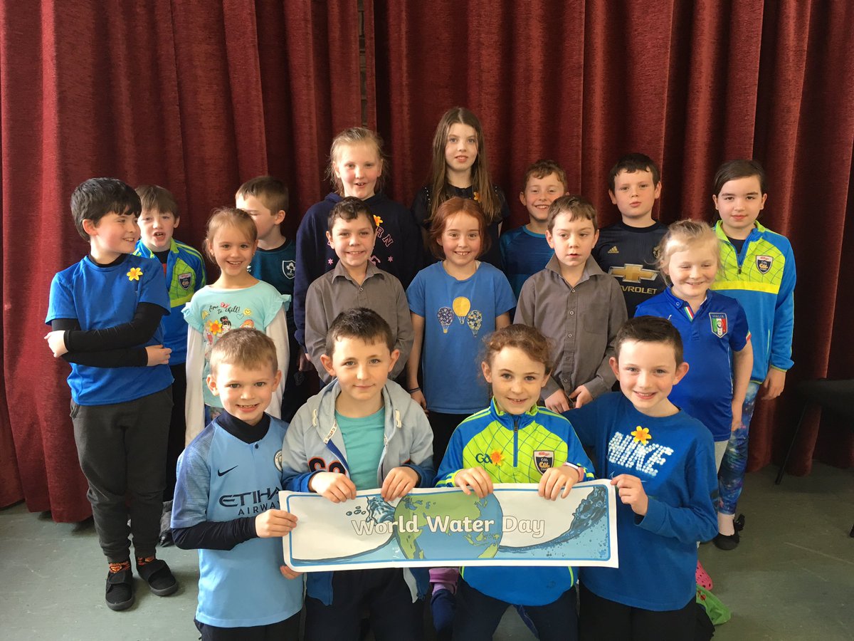 Glinsk_NS's tweet photo. Celebrating #WorldWaterDay by wearing blue. @IrishWater @GreenSchoolsIre @UN_Water and raising money for water conservation in our school. #waterbutte and fix our #leakytaps https://t.co/vNSwzrgd3J