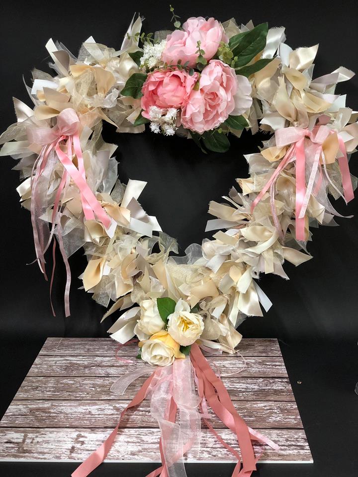 simplyribbons's tweet photo. Thinking of your wedding decorations?   have you looked at using ribbon for your table decorations, chairs, ceilings ... the ideas are endless.. we've found lots of ideas to inspire you...Here's just a few... #WeddingPlanning  #DIYwedding #weddingideas #ribbonwedding https://t.co/juGIodtWnW