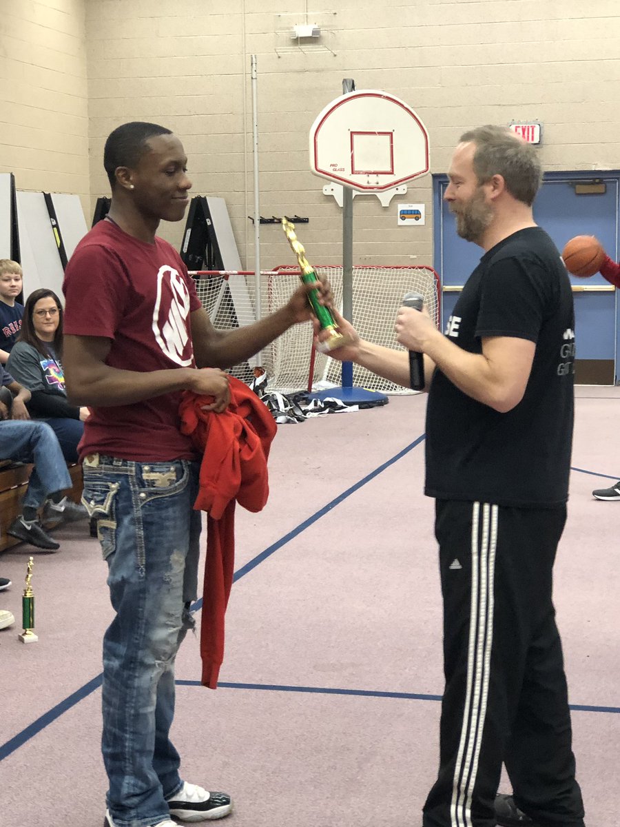 Sanders_SW's tweet photo. Our secondary winners of #hotshots and #speedshots @SandersSELF @TarynJRichard @JenniferG_75 @DarylAllen12 @DerossettJr @CamilaRedmon @SandySuttle @tamarac1769 @R_Hurt919 #marchmadness #wearewayne https://t.co/kCjO4liDQH