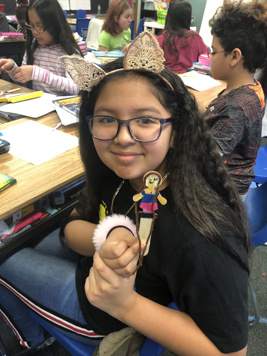 ChristaIsenburg's tweet image. We started Fun Friday with a lesson on diversity from @howardcristiane! All are welcome here! @ParkwoodElem @GCCSchools #ParkwoodPRIDE #WeAreGCCS #diversity #allarewelcomehere