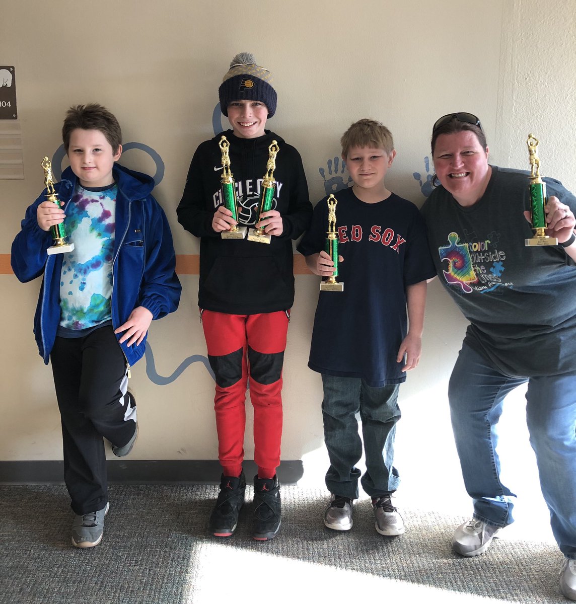 Sanders_SW's tweet photo. Our elementary winners for #hotshots and #speedshots! Thanks @BertyHeather for standing in for our missing student! @SandersSELF @TarynJRichard @JenniferG_75 @TheOtherMartin1 @popcheffproud @gotprettysmile   #marchmadness #wearewayne https://t.co/wmB7pWEoQO