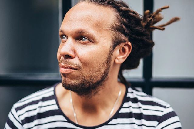 s_generation's tweet image. H A P P Y  F R I D A Y !
•••
Wishing you all a wonderful weekend ✨
•••
Artist: Daniel
📸 @leannedixon 
#soundgeneration ift.tt/2WiU7zE