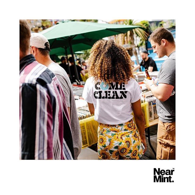 NearMintClub's tweet photo. We have some huge Summertime announcements dropping in the next couple of weeks, more fairs, more events, more records 👀
-
#nearmintclub #comeclean #cleanrecords #vinyl #vinylcleaning #records #recordcleaning #recordcollector #music #vinylcollection … https://t.co/cAsPb9terw https://t.co/uzpjmutaM5