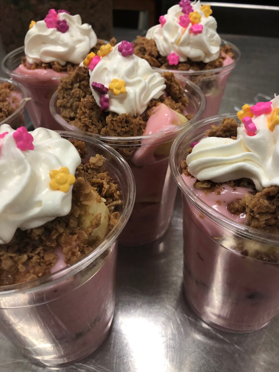 shorecafe1's tweet photo. Spring into the cafeteria for a strawberry banana parfait! We also have grilled cheese or fish sandwiches! #shorerocks #onceacard https://t.co/kZPmsYWg8a