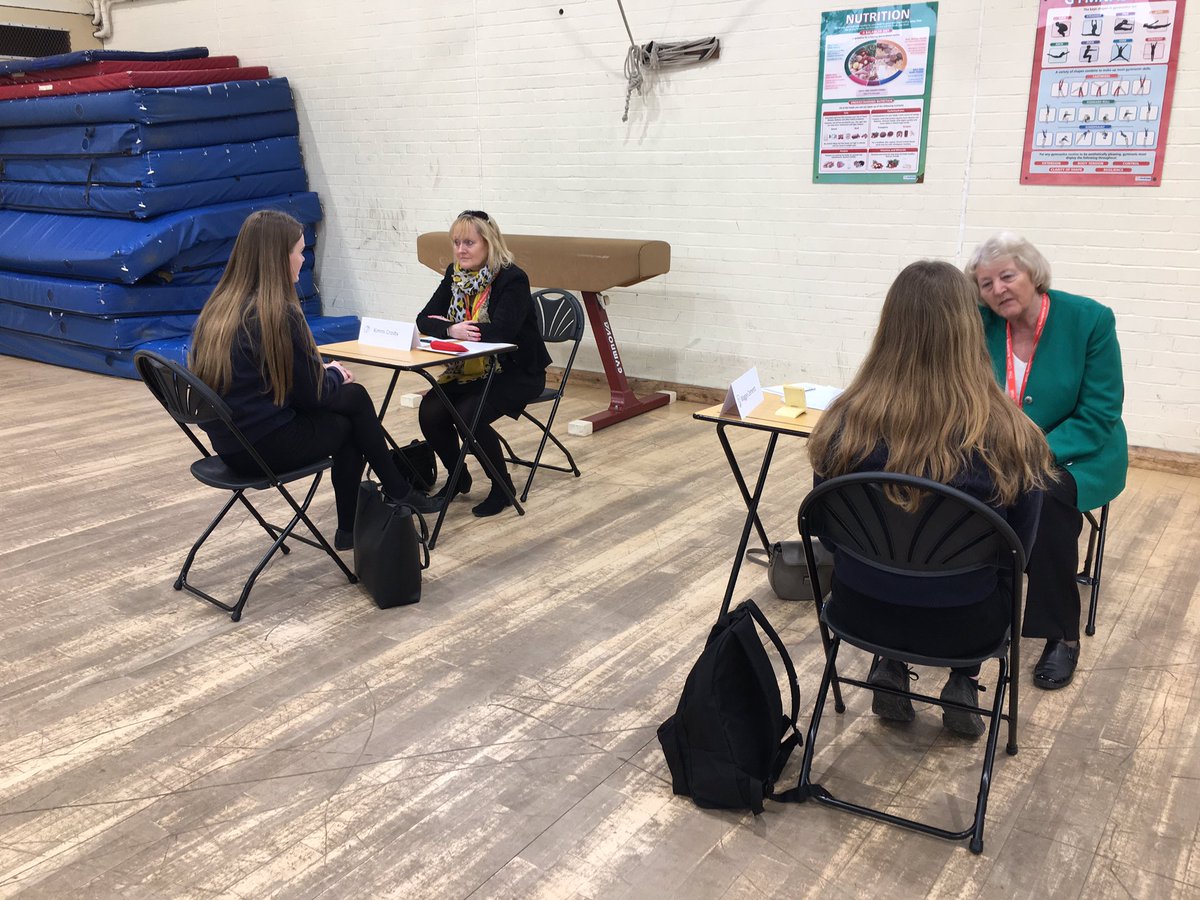 cinziabrusini's tweet photo. Another example of how @Mariana_ftf @form_future is helping Cambridgeshire schools to work towards the @GatsbyEd Benchmarks. Here we have @melbournvc leaping ahead on Benchmark 5 #employerencounters #Careers #workready https://t.co/9ksFfPlYmT