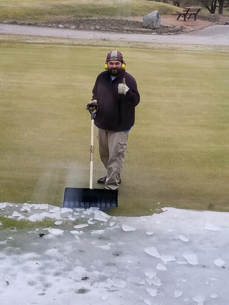 SilverSpring_GC's tweet photo. WEโRE OPENING THE ISLAND COURSE THIS WEEKEND!!! ๐ It will be open at 10am on Saturday and Sunday ๐๐ผ Please contact our Golf Operations Manager, Matt Toomey, by calling (262) 252-4994, selecting option #1 and using extension 346 for any questions โณ๏ธ #SilverSpringGolfClub #golf https://t.co/A7rMO8CBbB