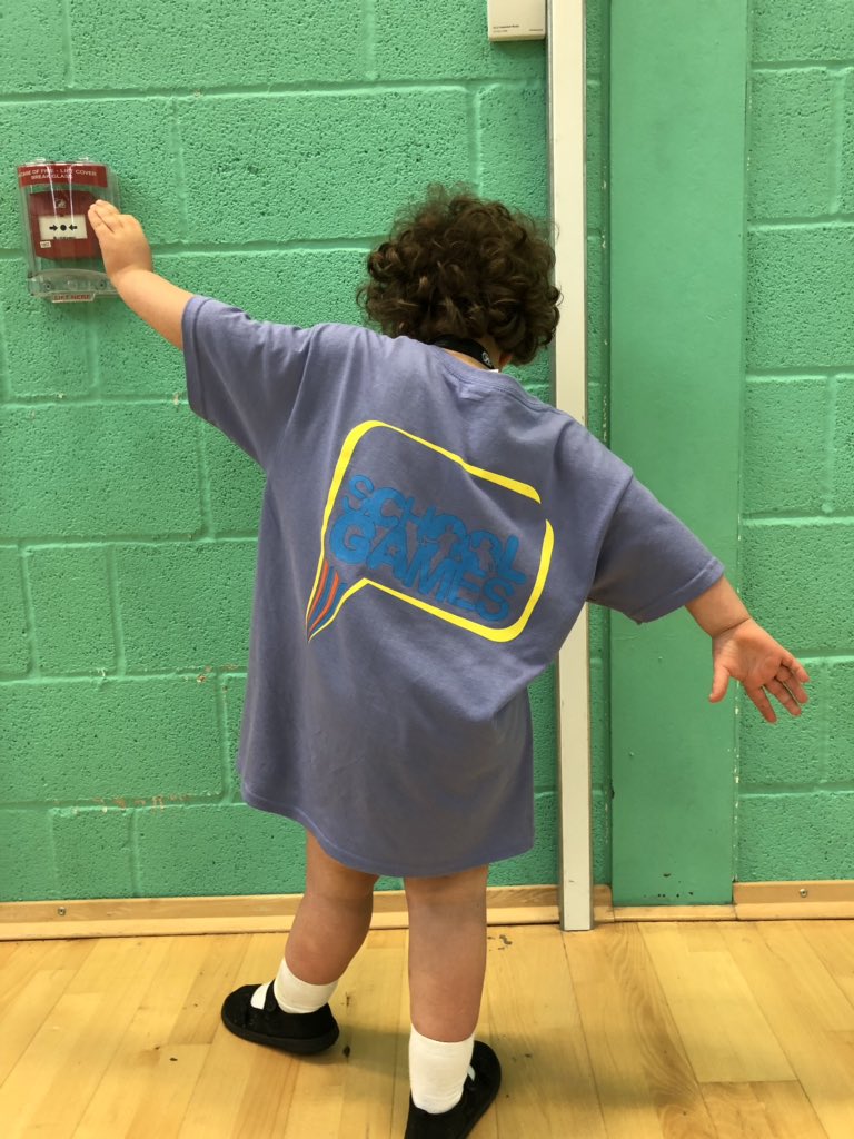 Powells_PE's tweet photo. Great day at the Panathlon @cirencoll Lots of fun activities - Kurling, Table Cricket, Basketball and Parachute Popcorn 🏀 🏏🎾 Well done Powell’s 🏅💙 https://t.co/kWLqPjR03d