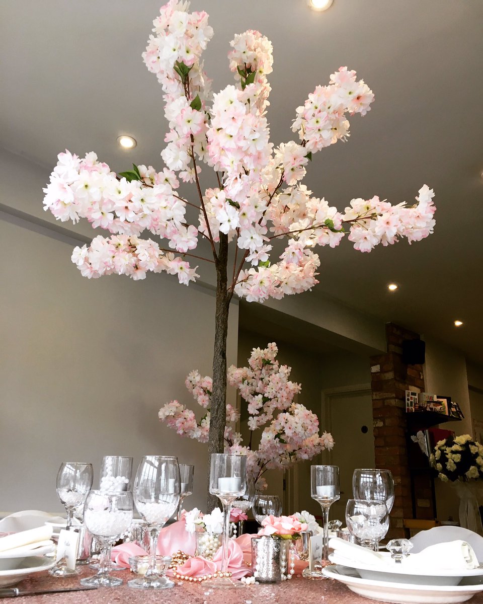 AddStyleUKLtd's tweet photo. Our new pink blossom trees are in! Love them 💕 #weddingdecor #weddings #weddings2019 https://t.co/2v1hEZ6Emg