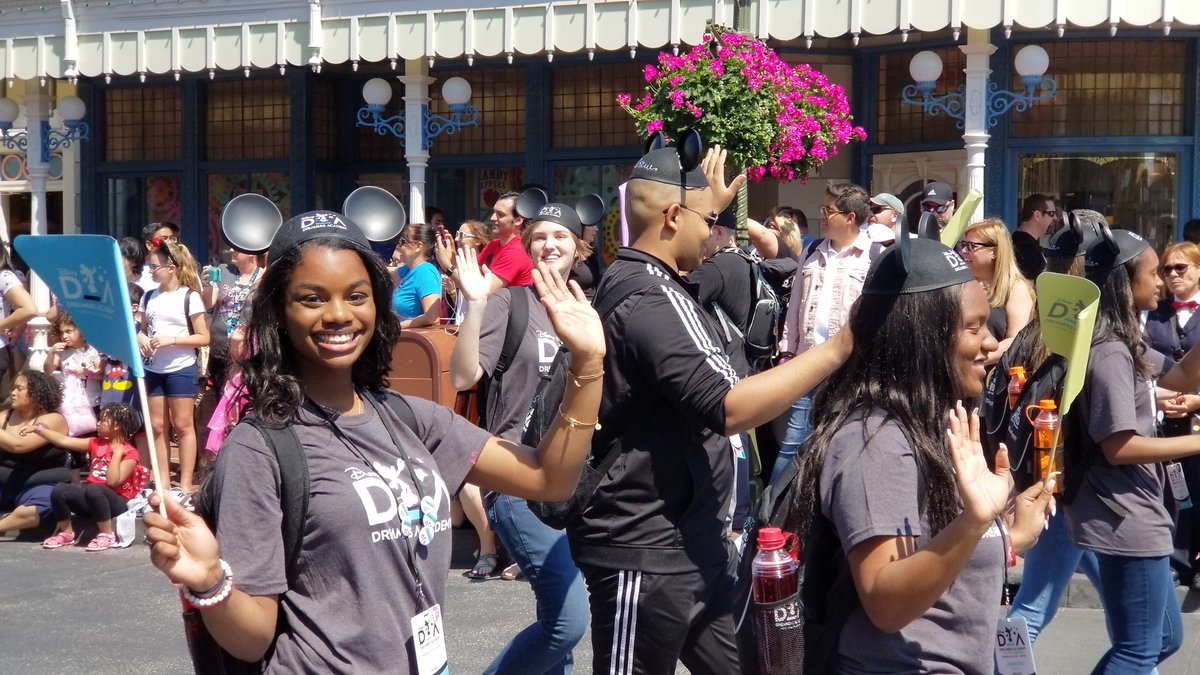 STEMQueenDE's tweet photo. So excited and grateful for this amazing opportunity to be at Disney with the other 99 Disney Dreamers! To be selected out of thousands is such an honor!  #be100 #ddadisney #ddadisneyred #ddared #netde #inWilm #DisneyWorld https://t.co/kLWS2Rk4UE