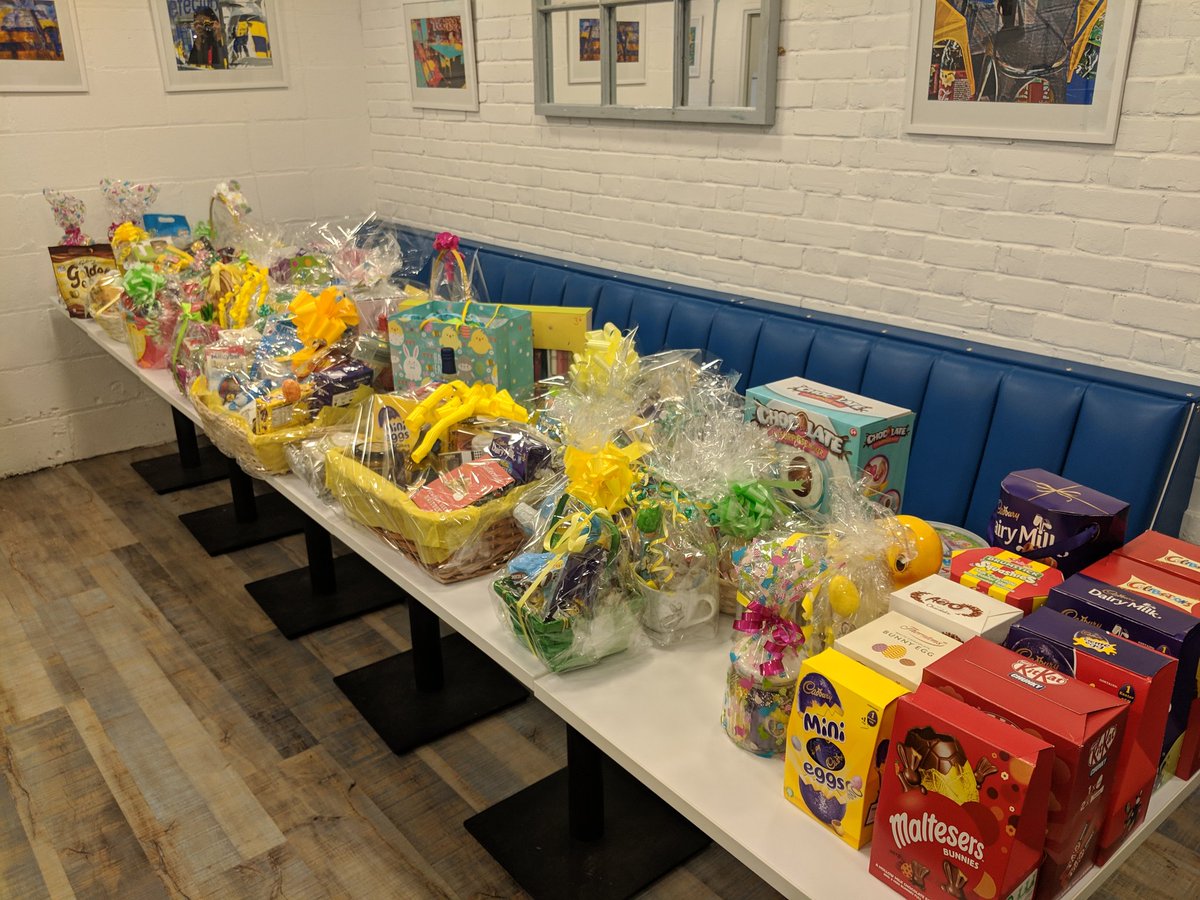 Stfelixswimming's tweet image. A reminder that the Swimming Club Raffle is being held tomorrow at 12pm. Tickets are available from the pool and Refectory until then! Some great Easter prizes on offer - don't miss out. #teamstfelix 🐰🐣🏊