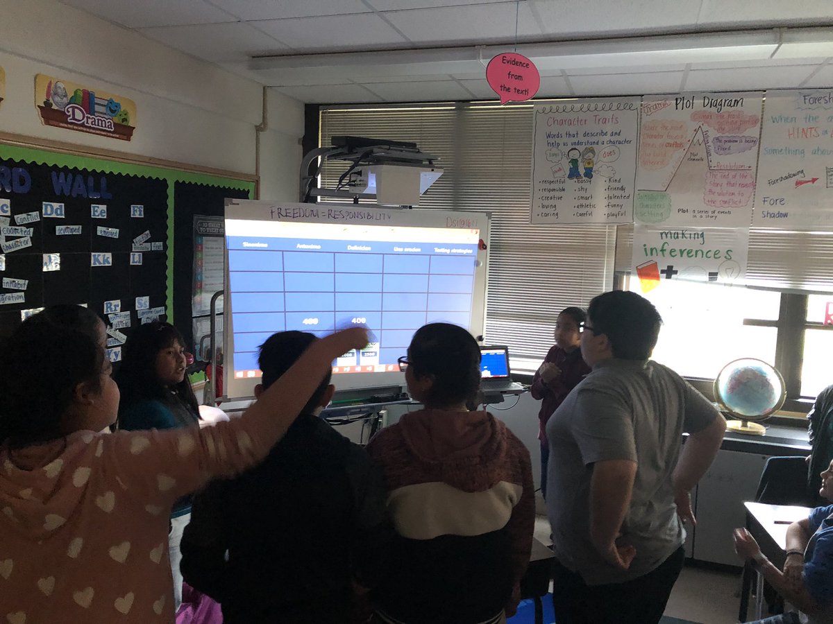 GuildaQuintero's tweet image. Friday fun word study day! A little competition to pump up our day. #Jeopardy  @Cochran_Colts