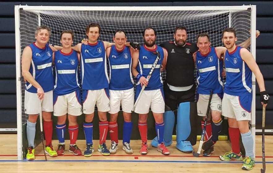 StortfordHockey's tweet photo. BSHC men’s indoor team wearing odd socks in support of World Down Syndrome day! #HockeyFamily #connectwithsox #LotsOfSocks #WorldDownSyndromeDay https://t.co/TdxvqR5DX8