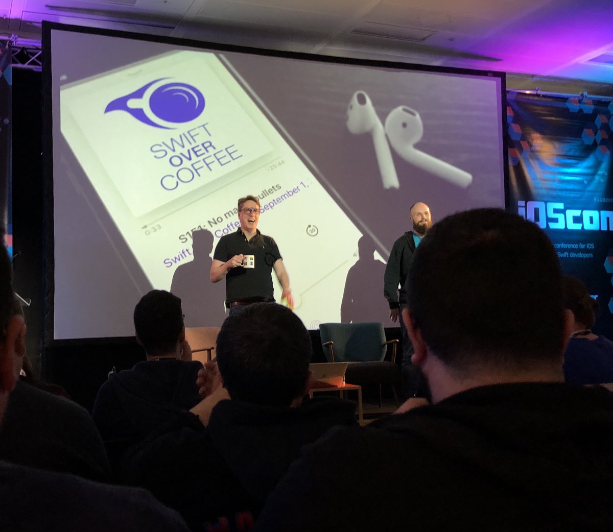 es_kumagai's tweet image. はじまった。すごい、ショーになってる感。 #ioscon