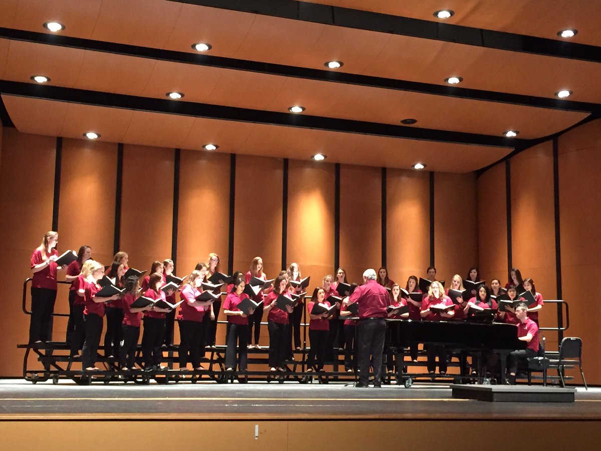 MidloHSChoir's tweet photo. Texas A&amp;M Women’s Chorus is visiting us today! https://t.co/LPqiyGALu7