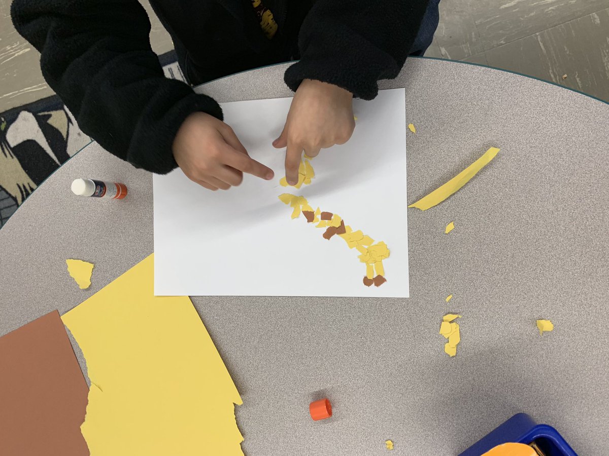 JLang_OTES's tweet photo. Makersβ Day 2019
Is underway - Challenge 1 complete!! @CPicernoABC @mrsshappirio @Poneill09 #OTESPride #OTESFutureReady https://t.co/xt4k1ej9d8