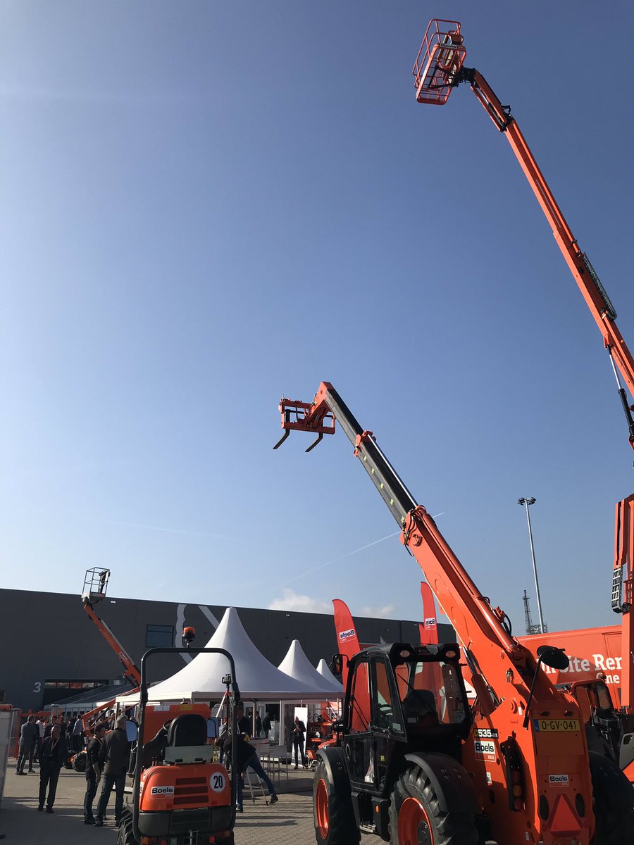 ReiantMulder's tweet image. Klantevent bij opening nieuwe vestiging Abird ☀️