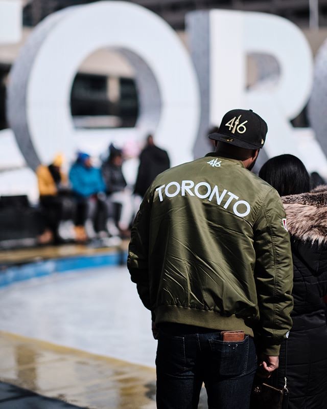 dimastreets's tweet photo. Reppin’ the 6ix
•
•
•
•
•
#streetsoftoronto #thankyoutoronto #lovetoronto #6ixwalks #hypetoronto #imagesoftoronto #torontoclicks #toronto_insta #narcitytoronto #toptorontophoto #blogto #1loveto #torontoclx #torontophoto #igerstoronto #torontotrav… https://t.co/4wiIxJXqT8 https://t.co/NQYZn9exBs