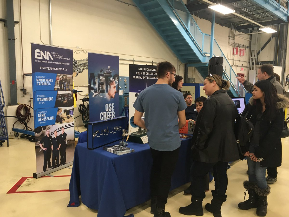 Aeromontreal On Twitter 2 2 La Competition Qui S Est Deroulee Pendant 3 Jours Comptait 81 Jeunes Exposants Venus Presenter Leur Projet Scientifique Aux Quelques 800 Visiteurs Qui Ont Defile Pendant La Fin