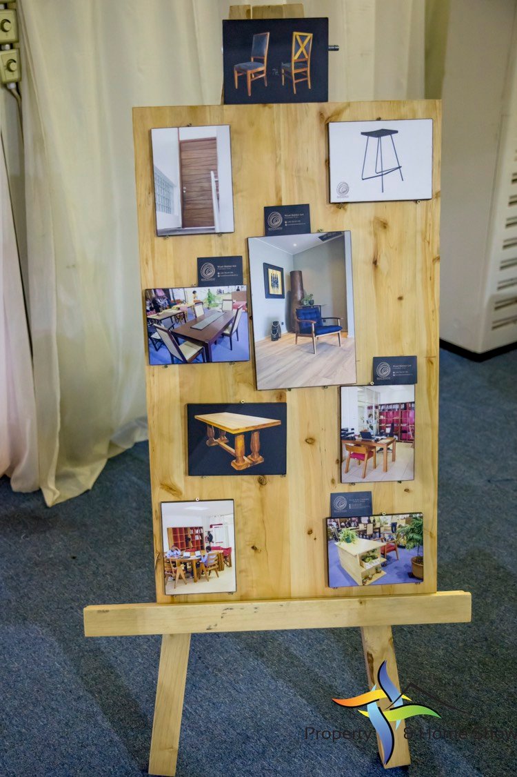 ThePropertyand2's tweet photo. #ThePropertyandHomeShow is your go-to event this friday evening. Affordable properties, amazing interior designs and so much more are available here to make your Friday more exciting! #RwOT, come with a friend and enjoy this golden batch of opportunities! https://t.co/tsvjcTOKTM